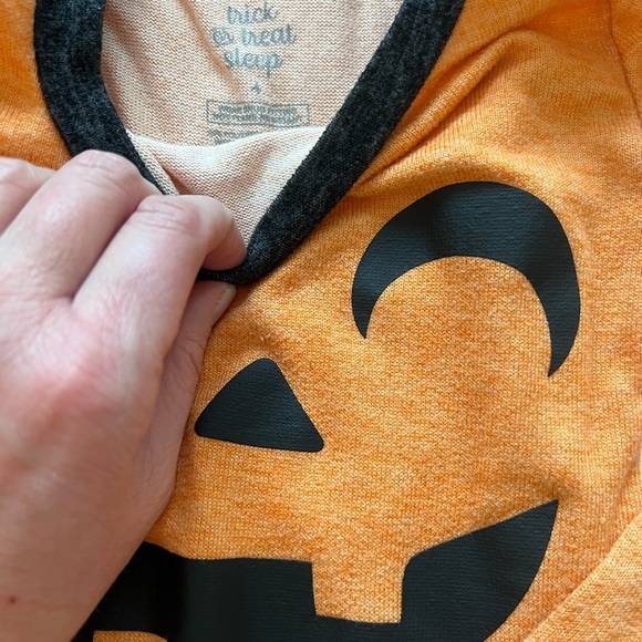 Boys 4T Halloween PJ Set - Picture 6 of 11